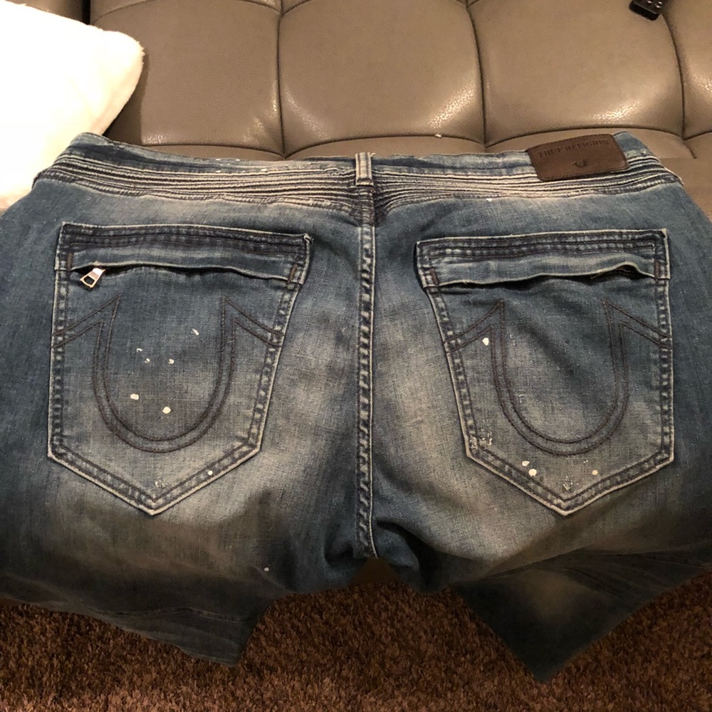 Men’s True Religion jeans
